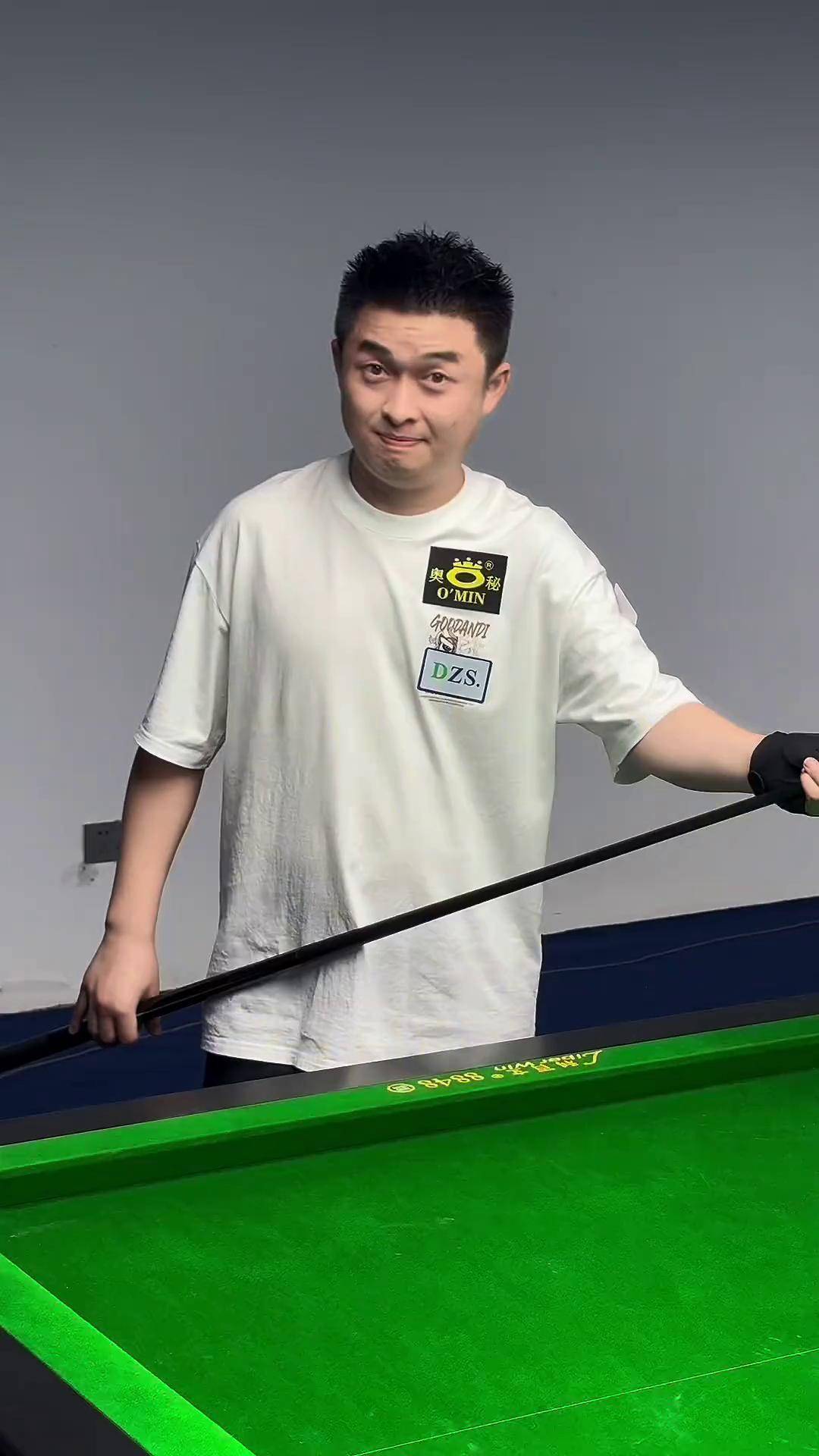 列中被库里 列中被库里